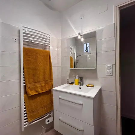 Maison Familiale منزل للإقامة